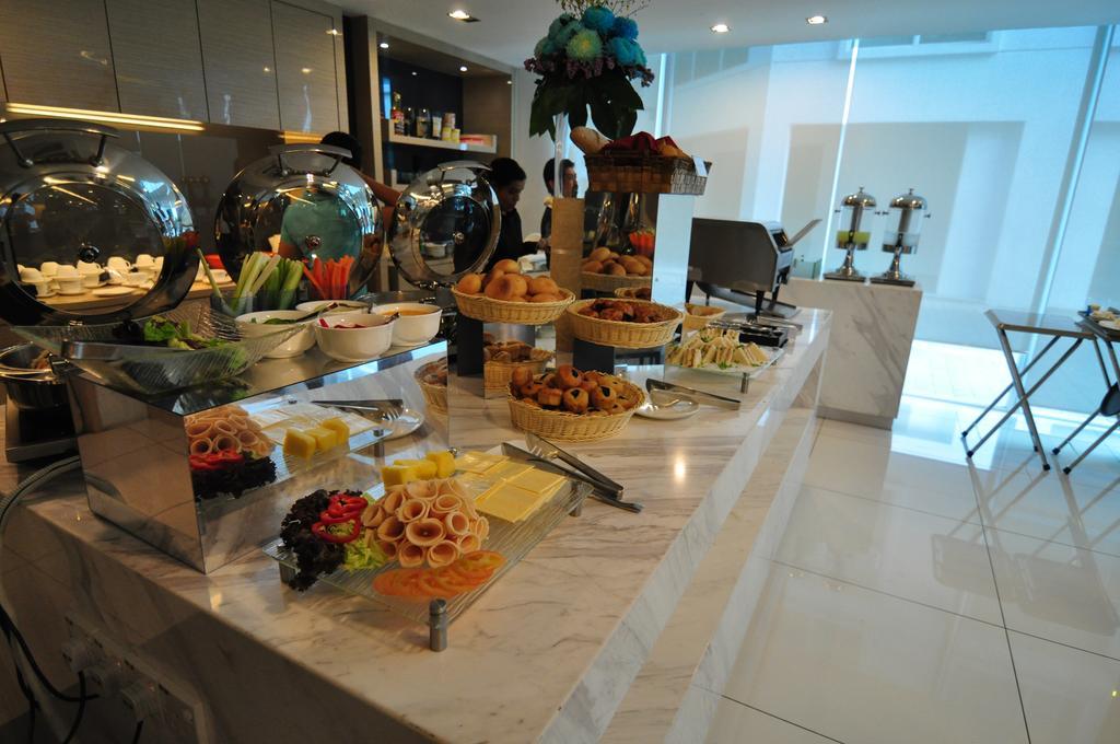 Damas Suites & Residences Kuala Lumpur Buitenkant foto
